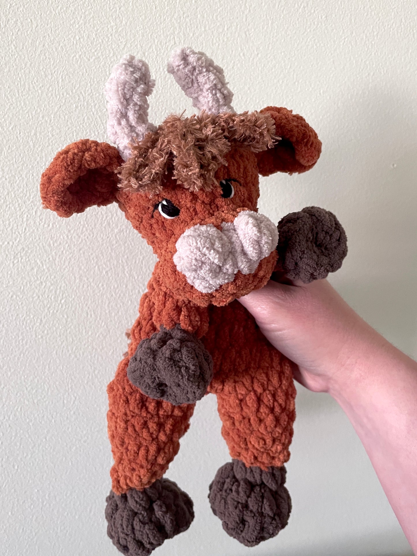 Highland Cow Snuggler