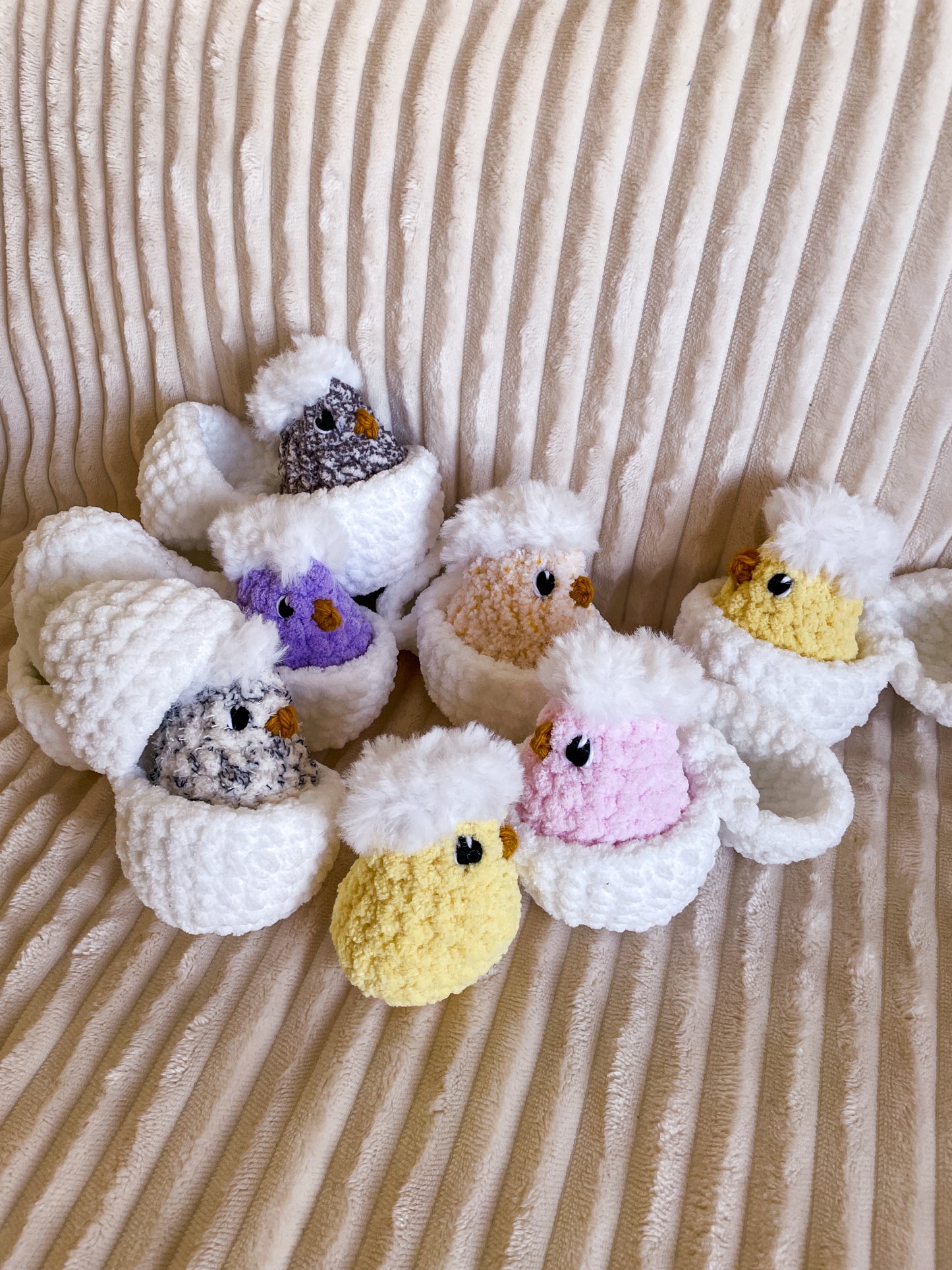 Hatching Chick - Multiple Colors!