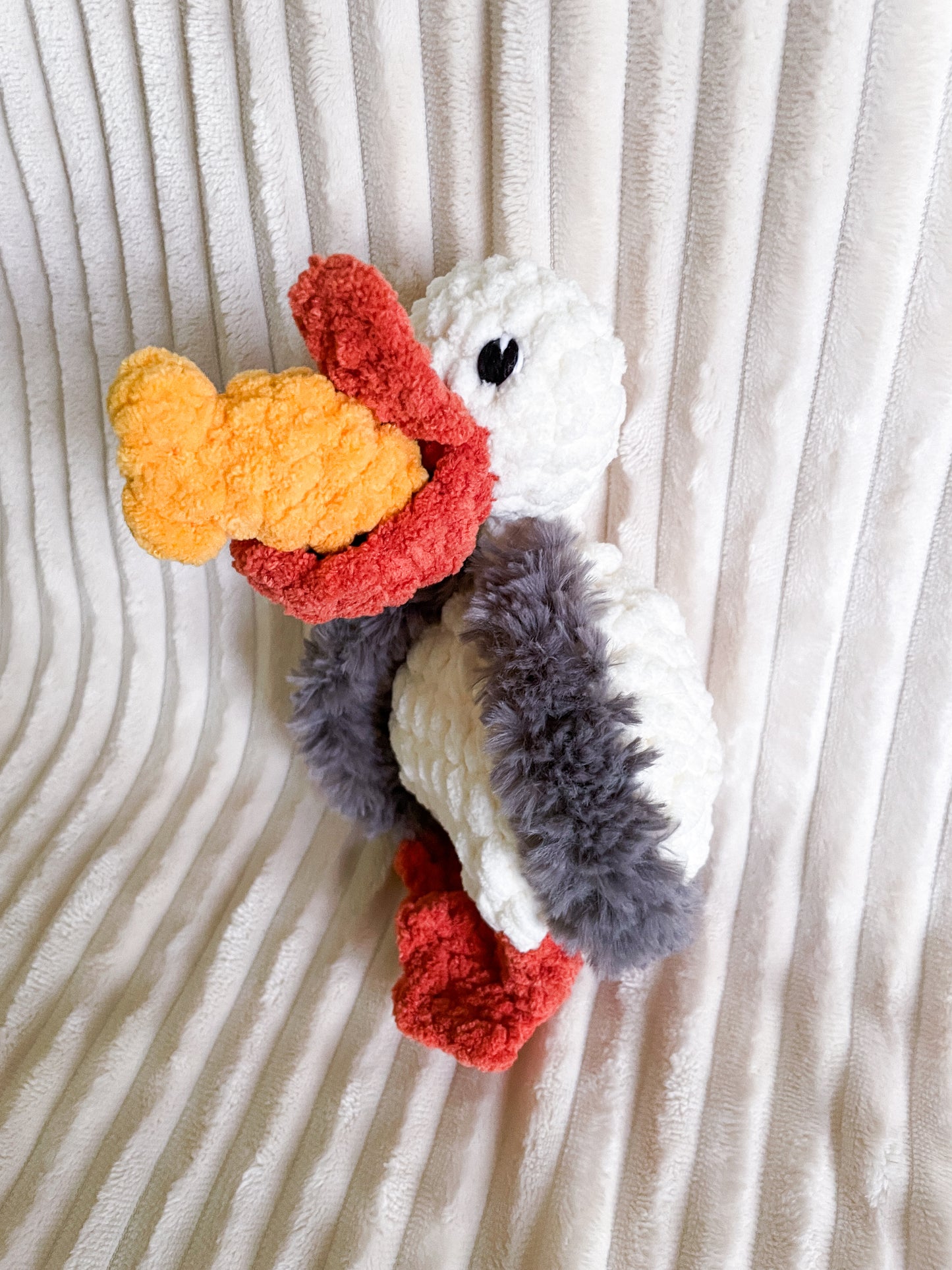 Pelican & Mini Goldfish