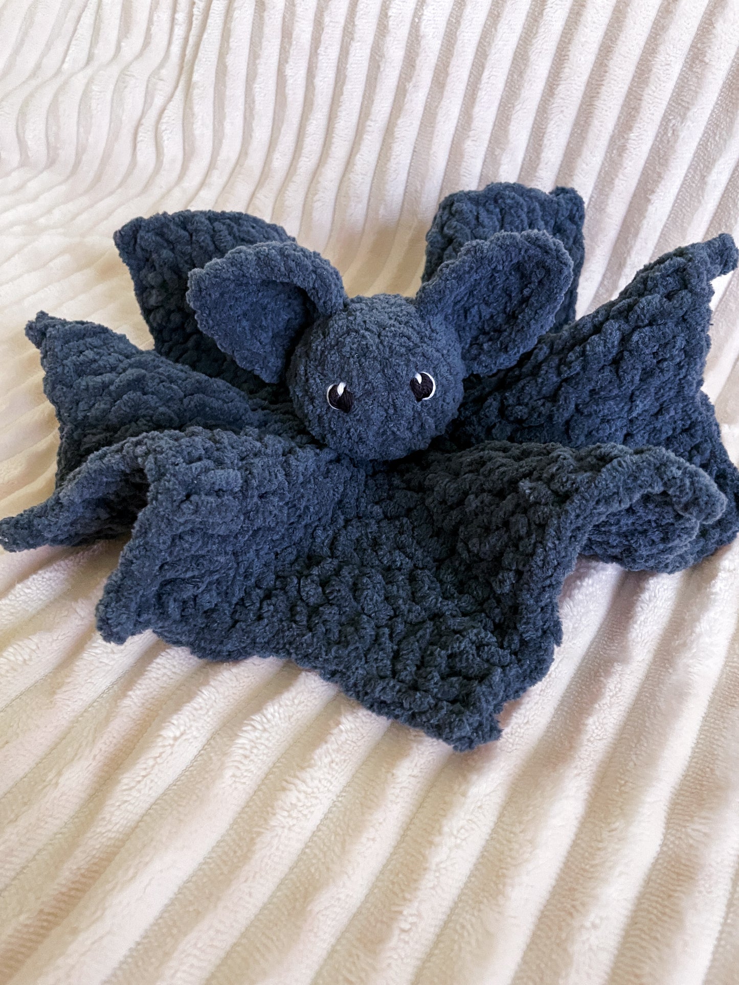 Bat Lovey