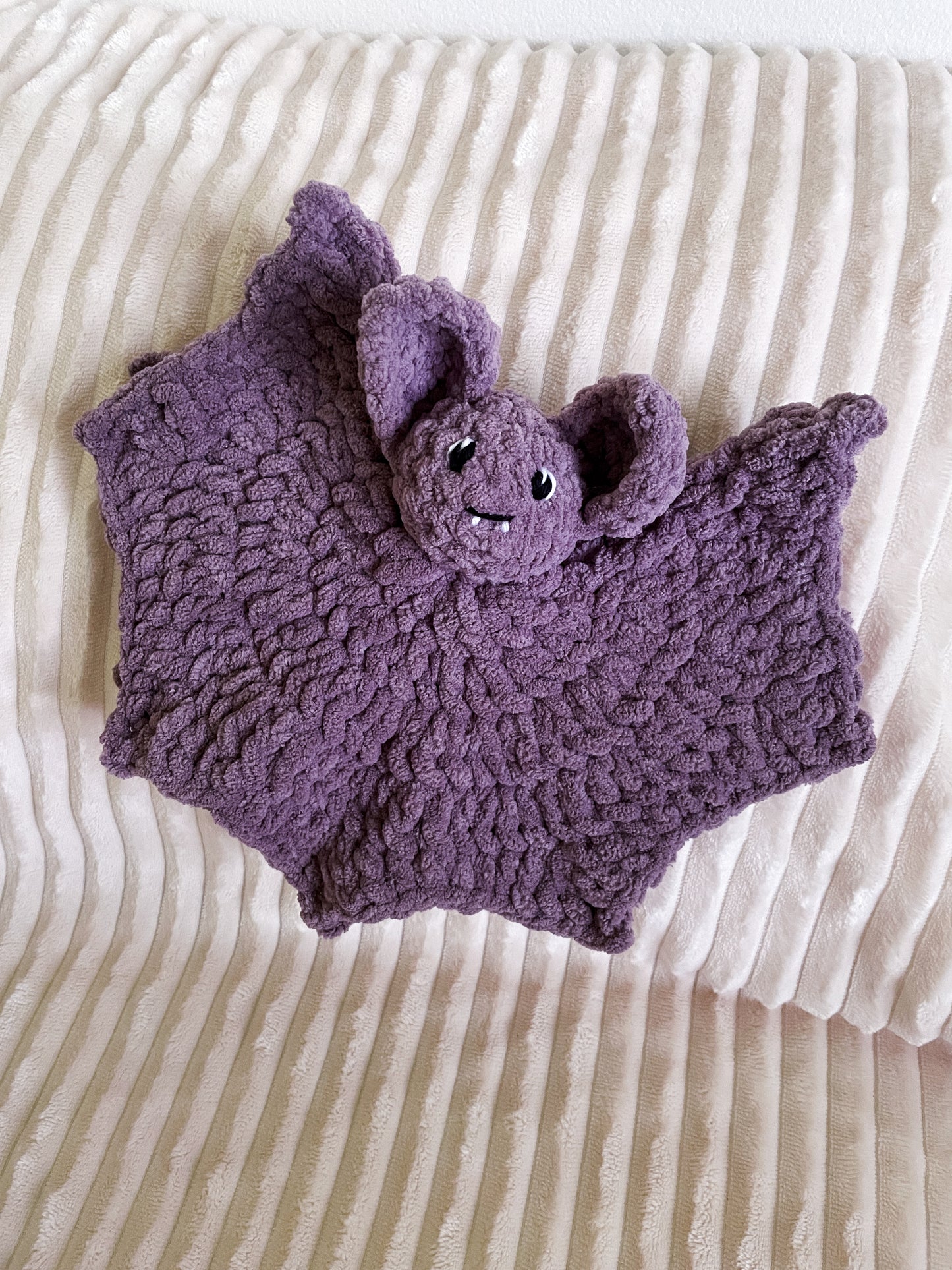 Bat Lovey